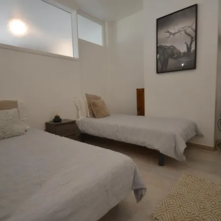 Comfortable And Modern 3 *